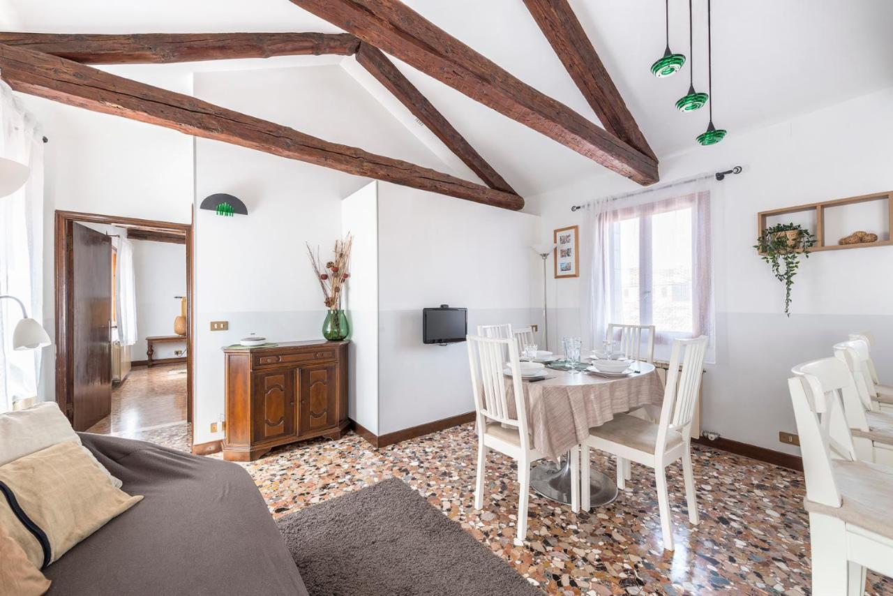 Colombina Like At Home 3 Bedrooms Fully Equipped Air Conditioned Veneza Exterior foto