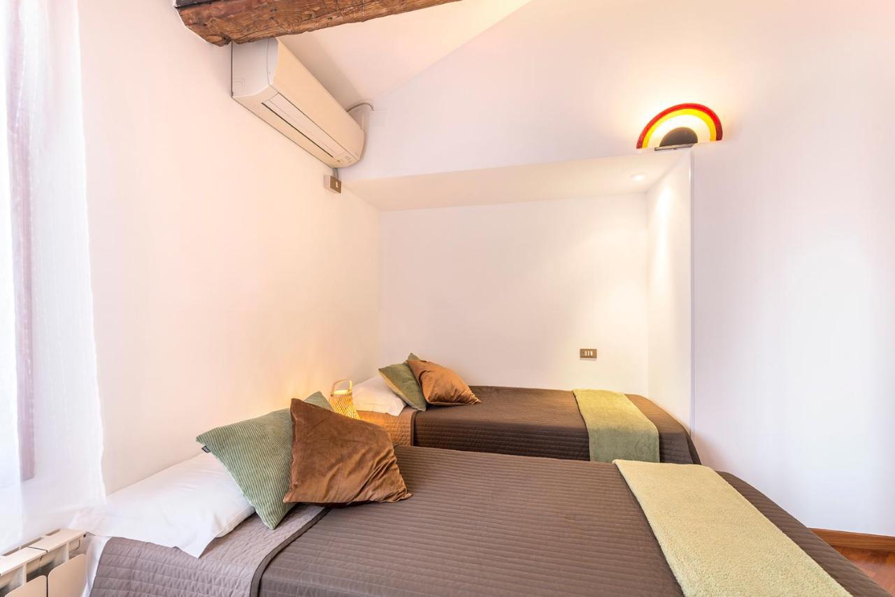 Colombina Like At Home 3 Bedrooms Fully Equipped Air Conditioned Veneza Exterior foto